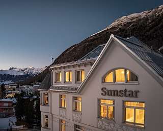 Sunstar Swiss Hotel Collection Pontresina Aussenansicht Sommer 10
